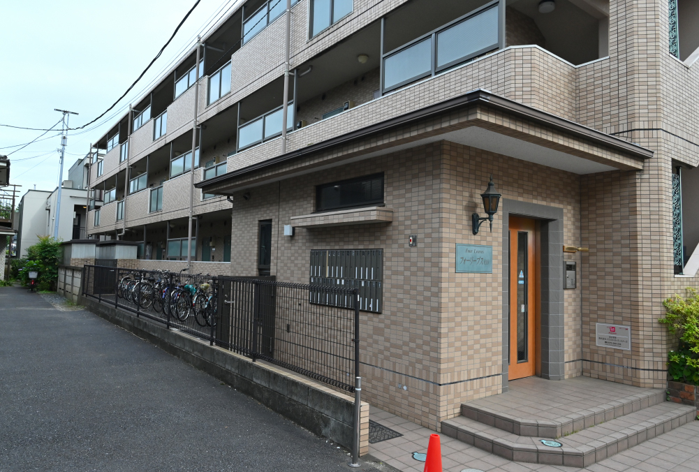 フォーリーブス