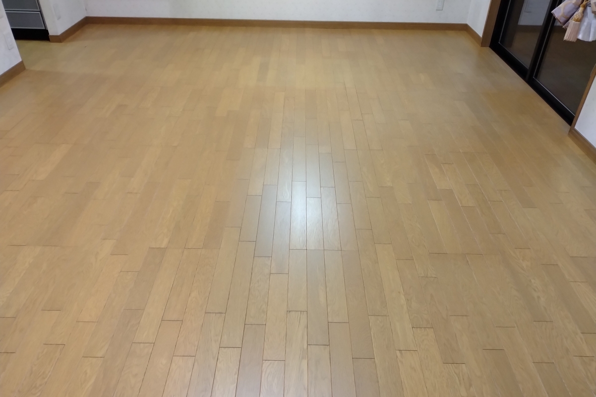 フローリングのワックス剥離:作業後