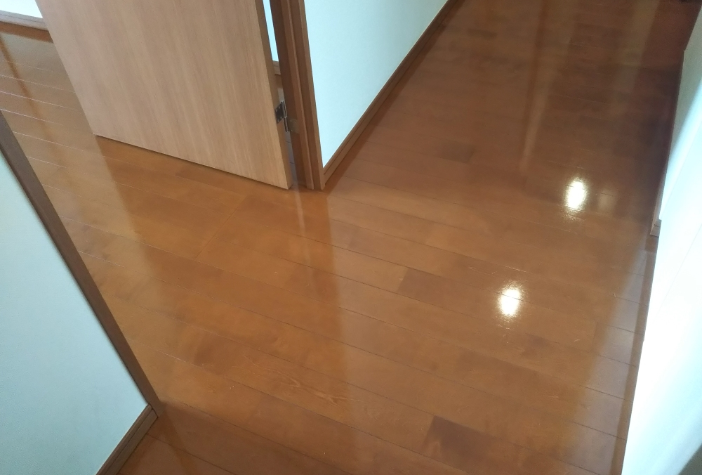 フローリング剥離の清掃後