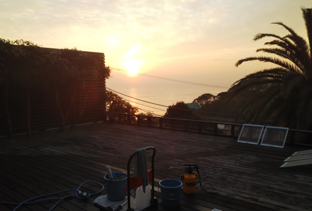 仕事終わりに見る 夕暮れ