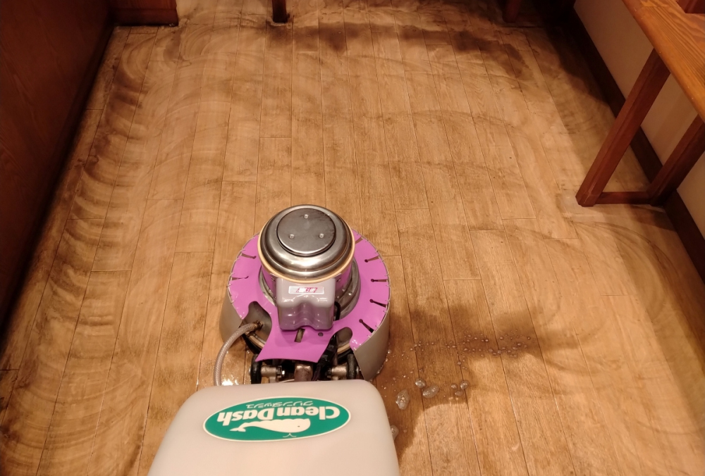 洗浄は、何回かに分けて徐々に落とす